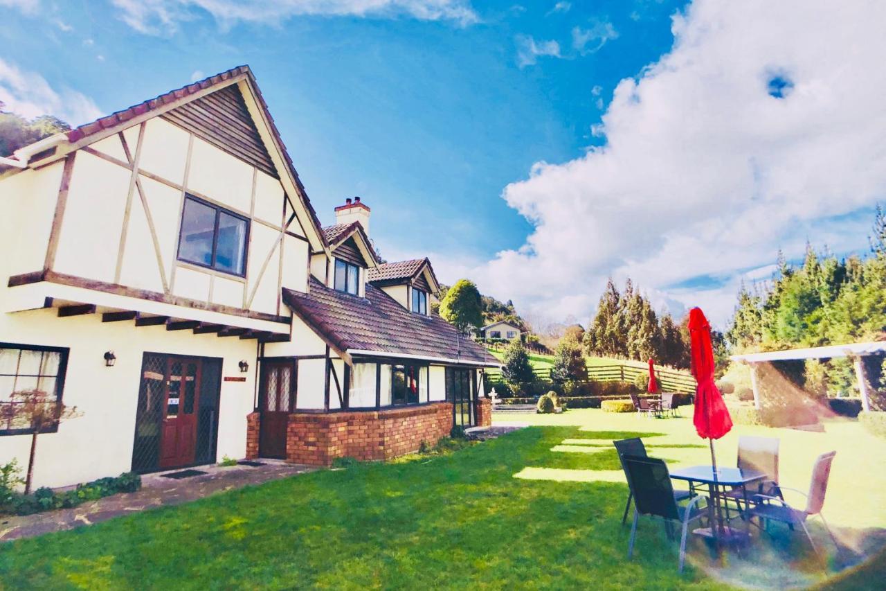 Westminster Holiday Home Rotorua Luaran gambar